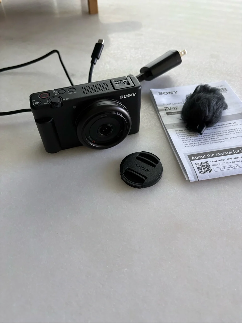 Sony ZV-1F Vlog Camera